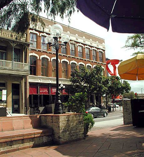The Riverwalk Vista San Antonio Exterior foto